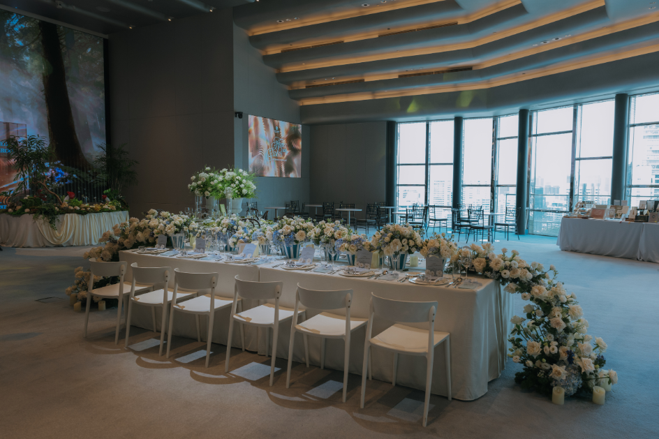 Above the Clouds: A Wedding Showcase